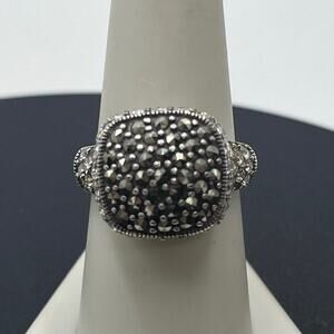 Sterling Silver Signed Ring Marcasite
Crystal Cocktail Ring Vintage Style
Size 8
